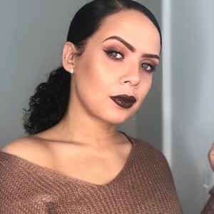 Meet your Posher, Jasmine